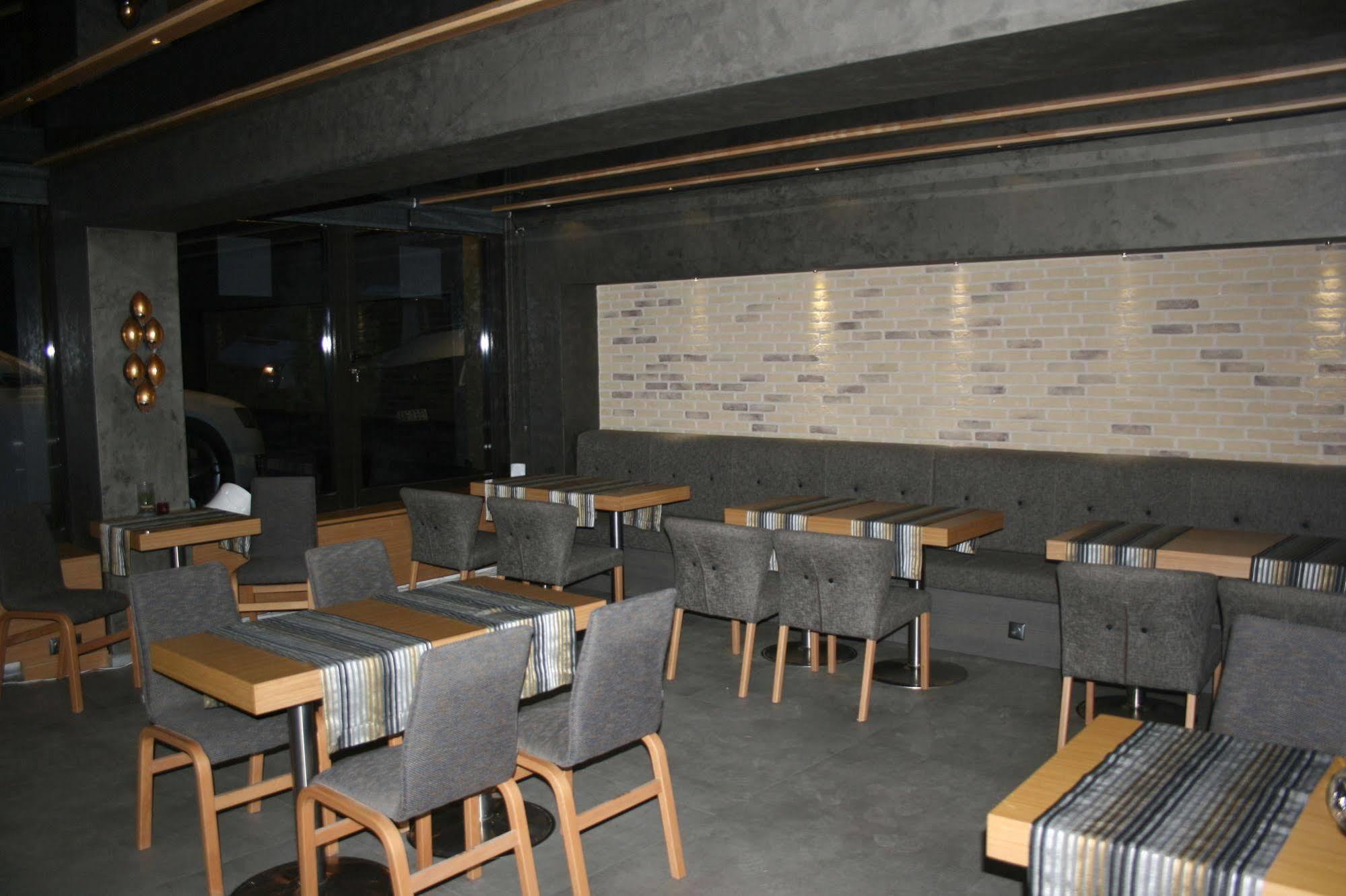 The Black Hotel Eskisehir Exterior photo